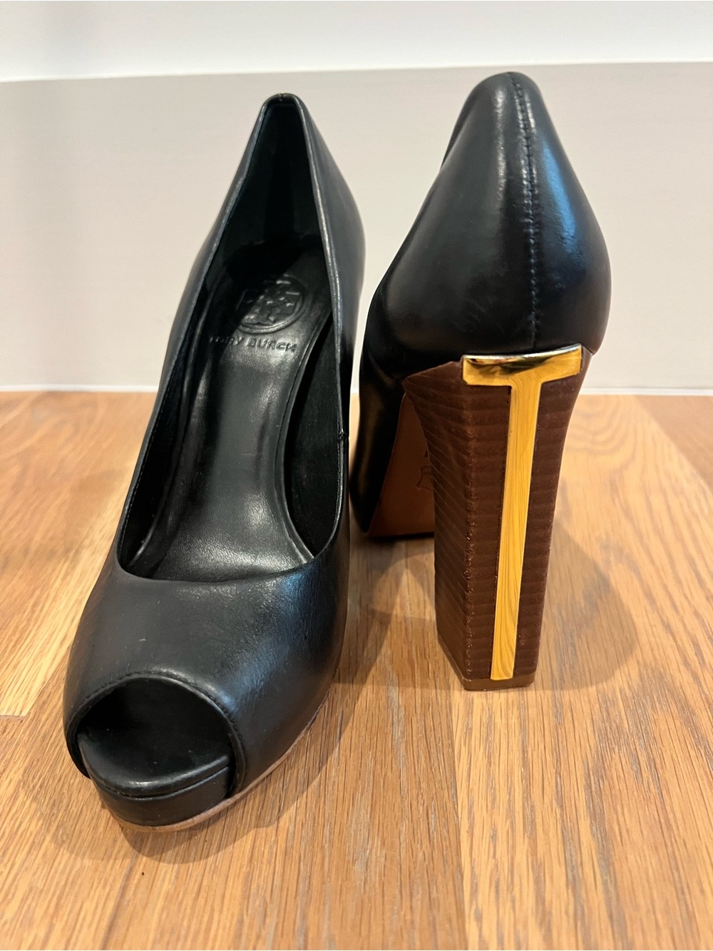 Tory Burch Cantrelle High Heels (US Women 6.5)